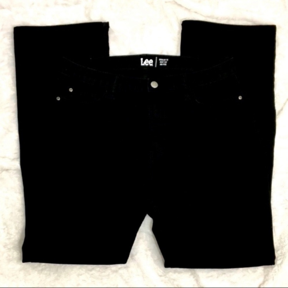 Lee Regular Fit Boot Cut Mid Rise Denim Jeans